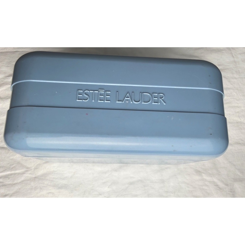 Vintage Makeup Collectible Estee Lauder Hard Storage Container Case Powder Blue‎